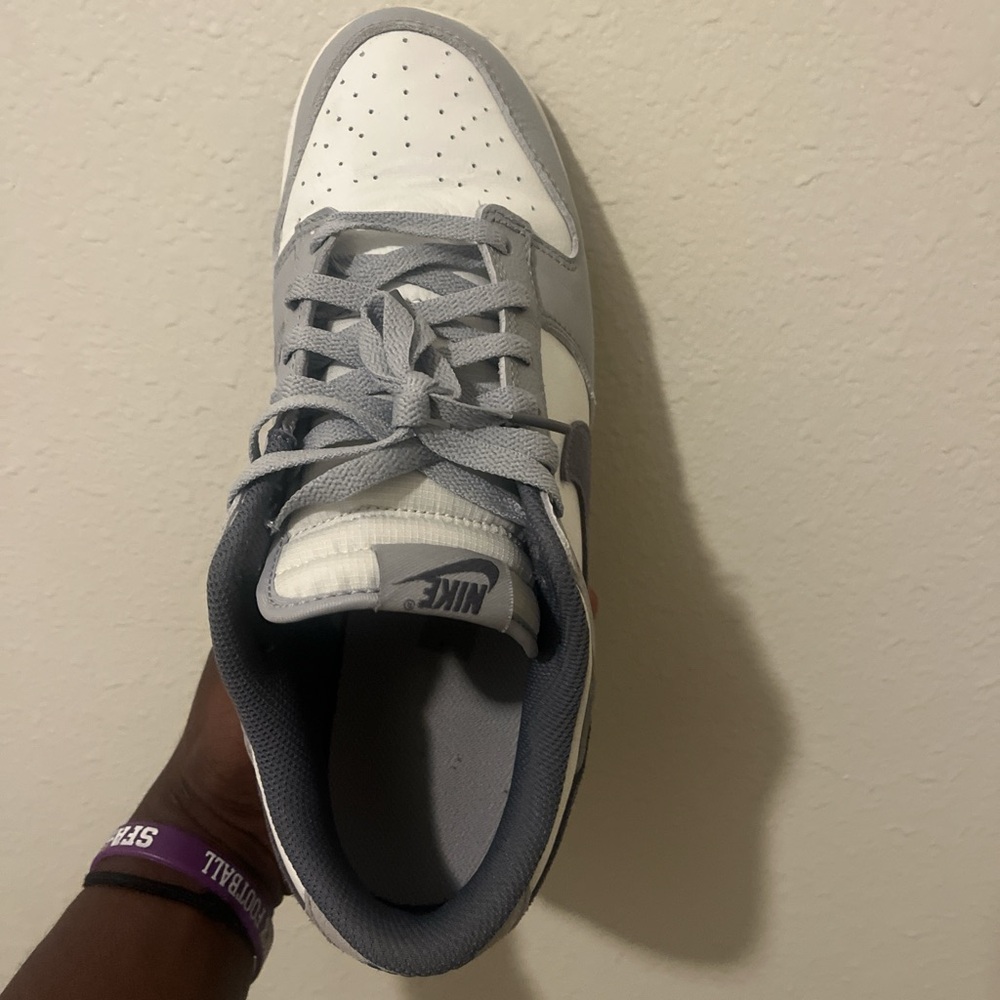 Dunks - Picture 2 of 3